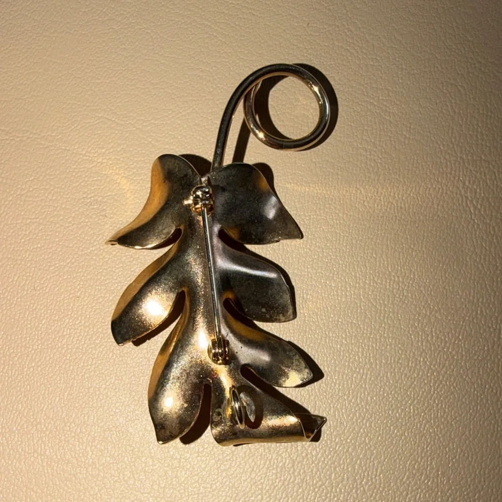 Gold Leaf Wall Hook - Decorative Home Wall Decor